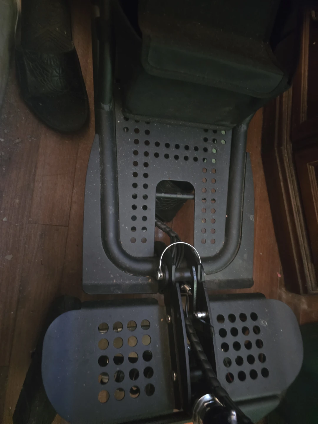 SuperHandy battery powered Scooter - photo 4