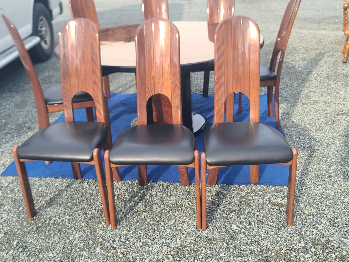 Burl Wood Round Pedestal Dining Table and 8 Chairs Set - photo 3