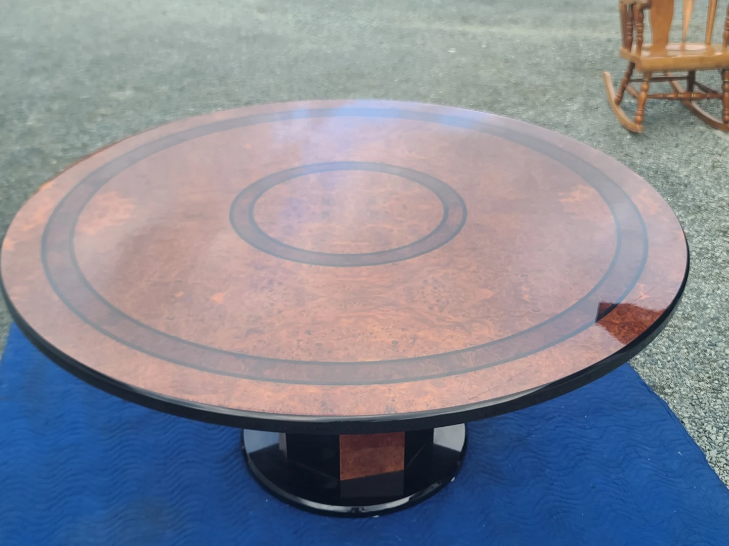 Burl Wood Round Pedestal Dining Table and 8 Chairs Set - photo 4