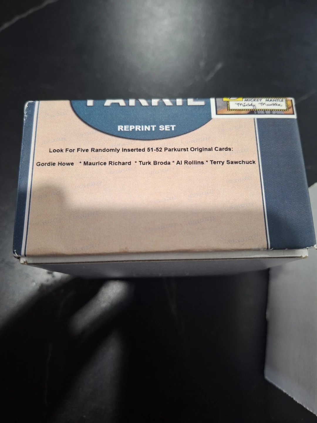 2 boxes of Hockey Cards. 1951-52 reprint set & 2025-26 Base Set - photo 3