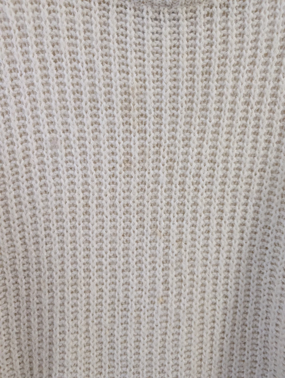 Old Navy Cream Knit Sweater pullover some stains cozy comfy - photo 2