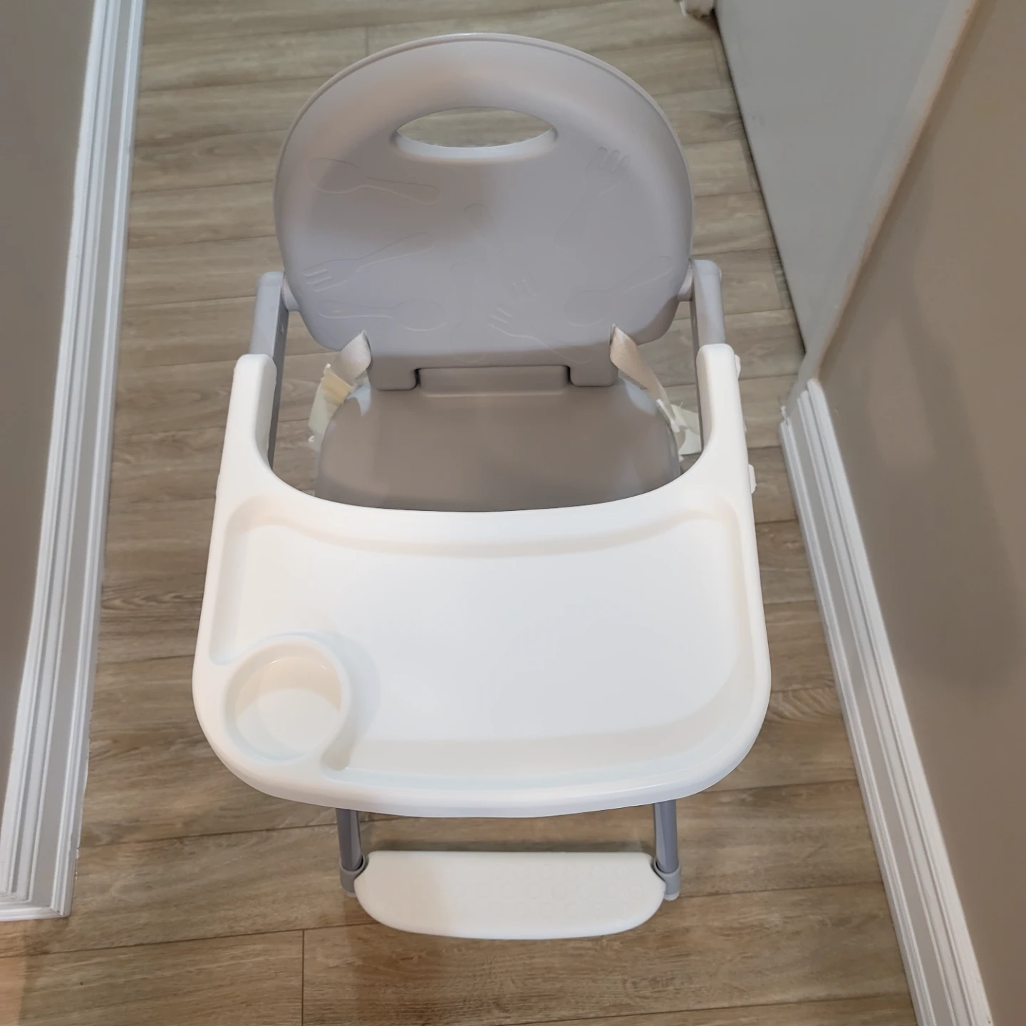 Portable Baby High Chair with Tray - photo 2