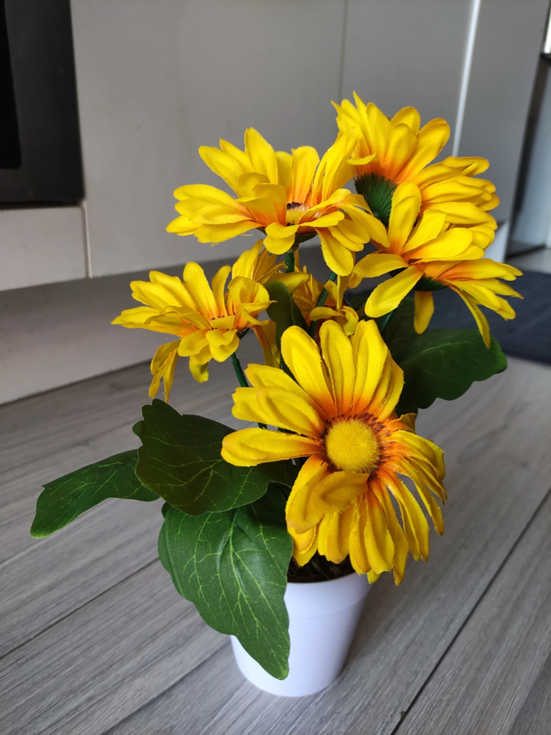 Artificial Yellow Daisy Potted Plant #freecycle - photo 2