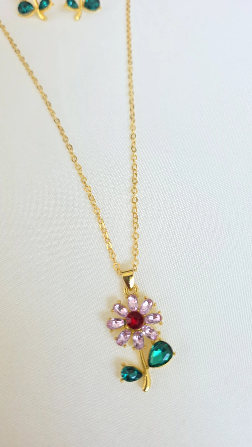 Flower Necklace and Earrings Set - photo 2