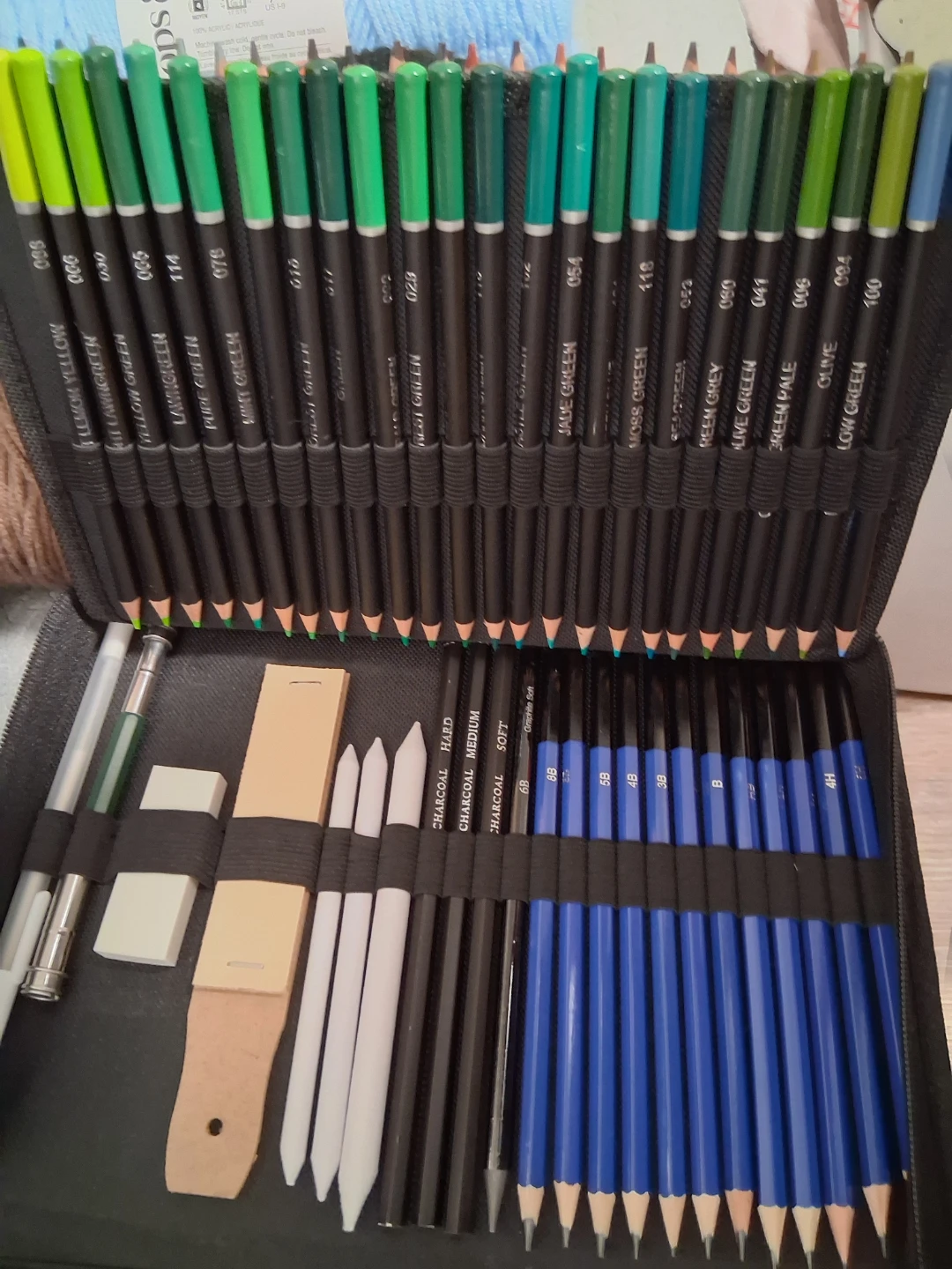 Colored Pencil Set with Drawing Tools - photo 2