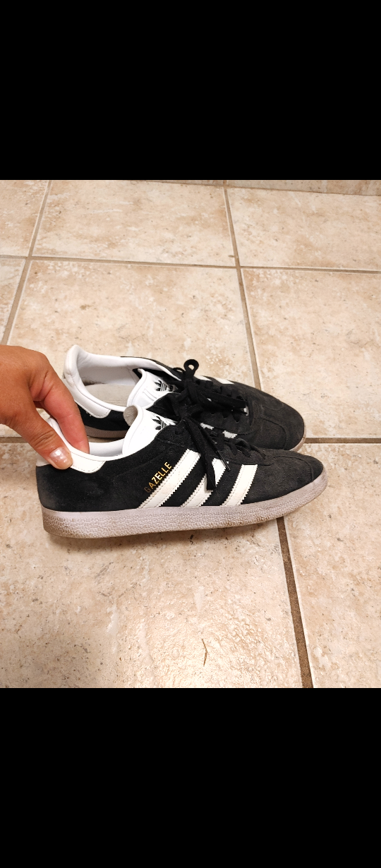 Adidas Gazelle Black White Suede Sneakers size 8.5 - photo 2