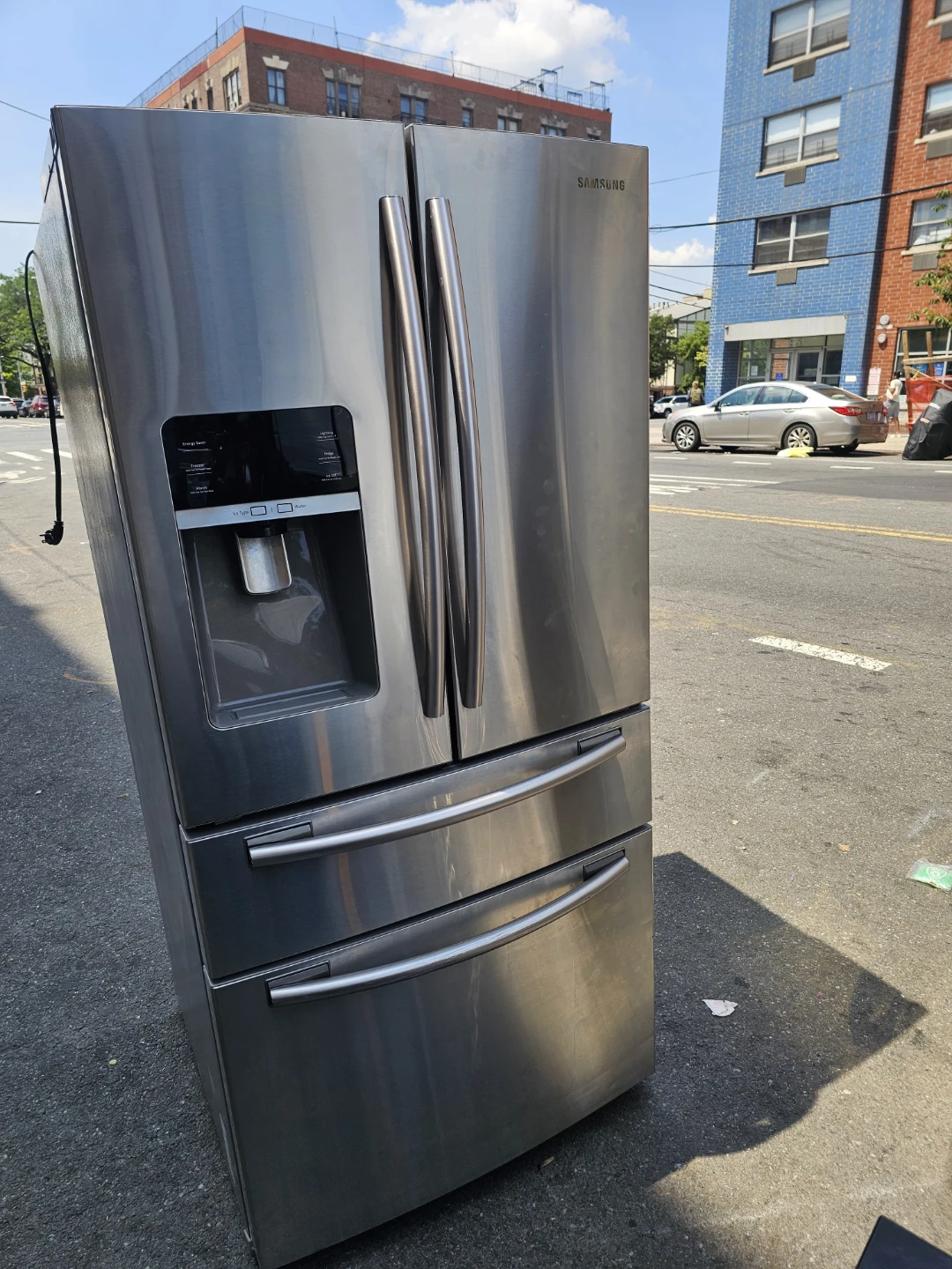 Samsung 33in wide stainless steel 4 door refrigerator