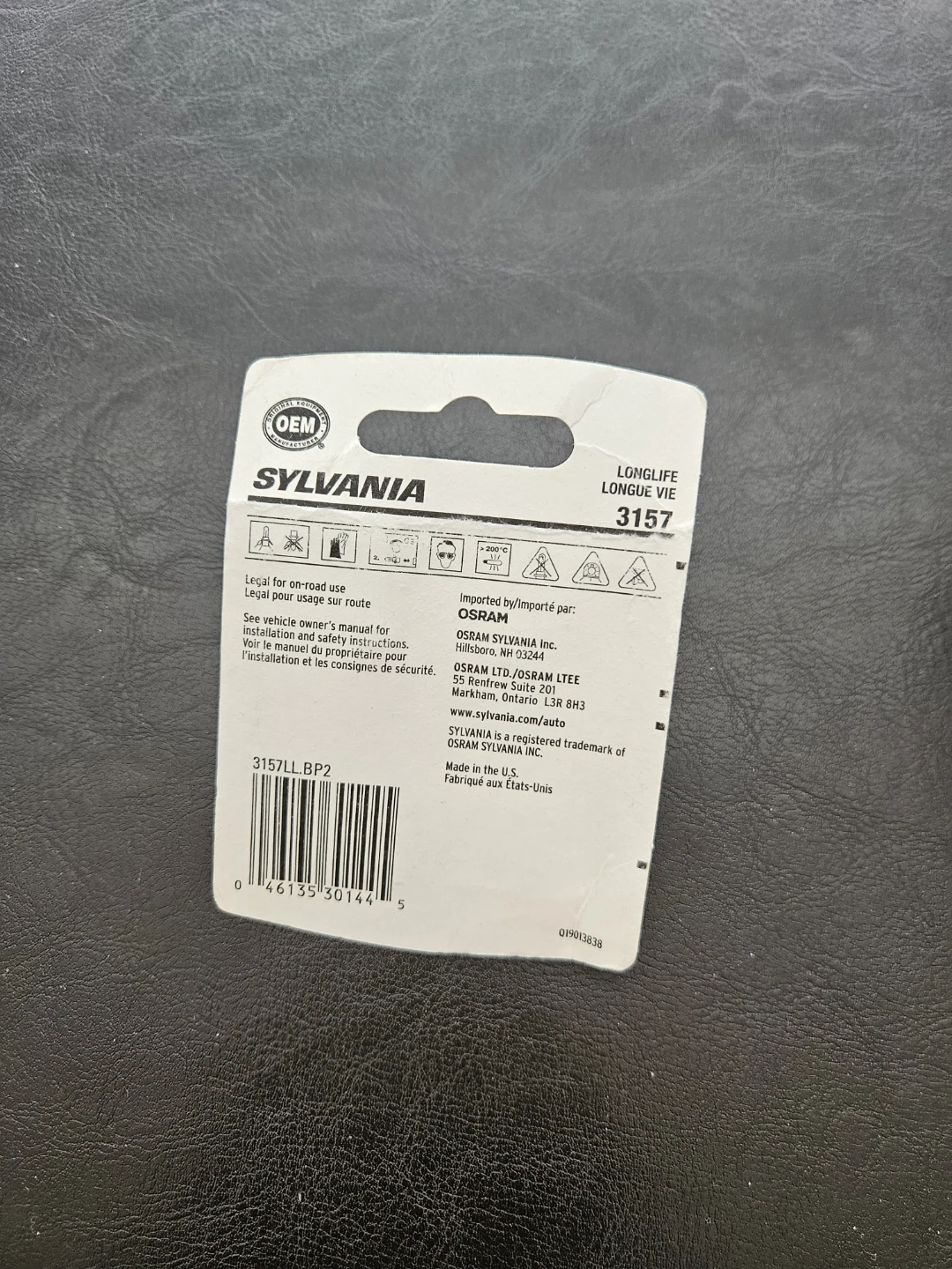 Brand‑new sealed Sylvania 3157 Long‑Life automotive bulbs. - photo 2