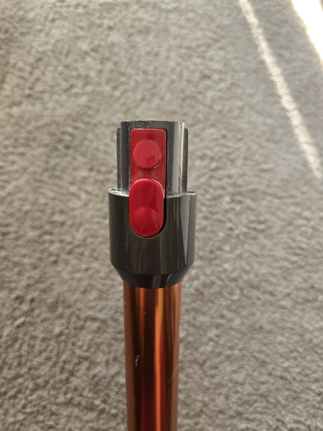 Dyson V10 Quick-Release Wand - photo 5