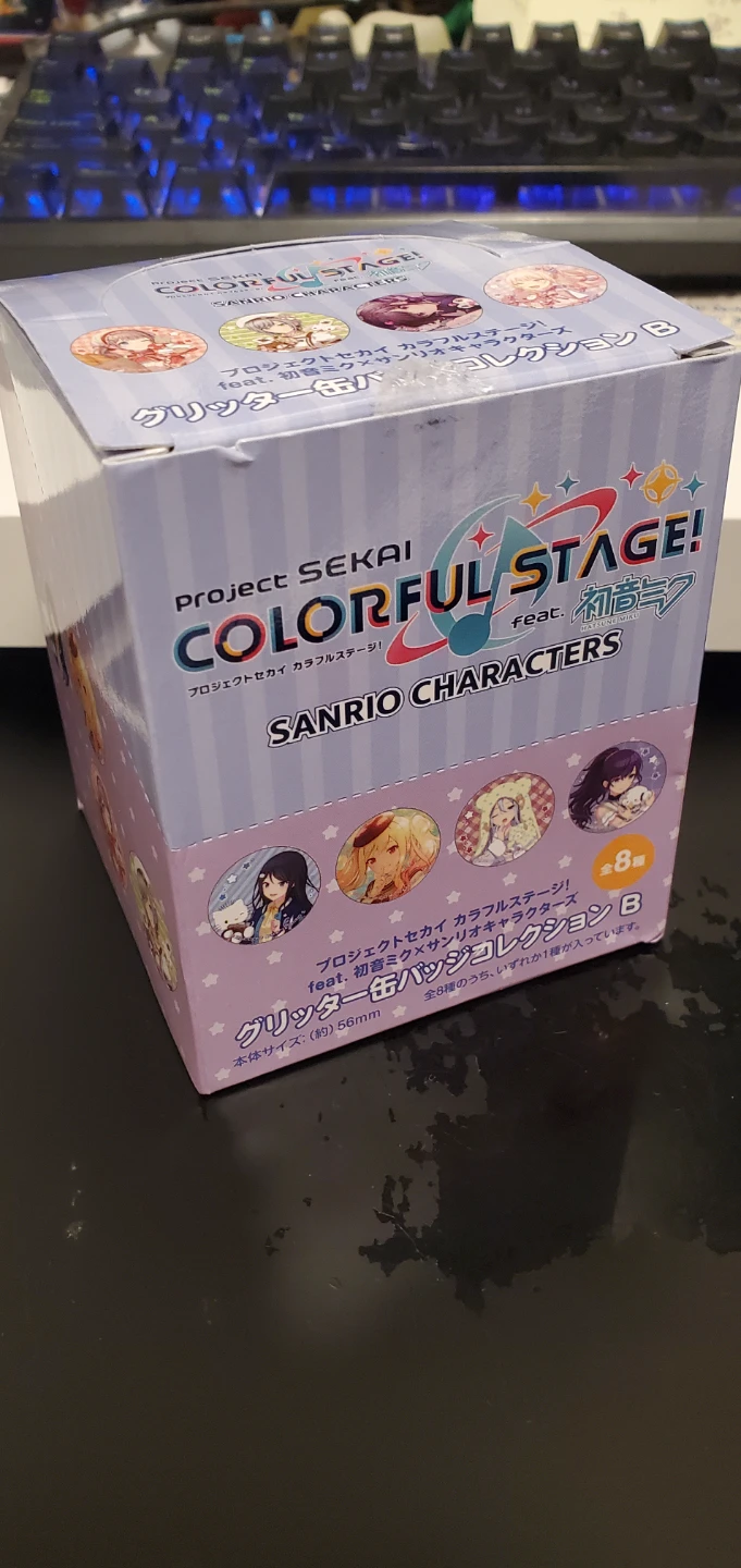 (FULL BOX ) Project Sekai x Sanrio Glitter Badge