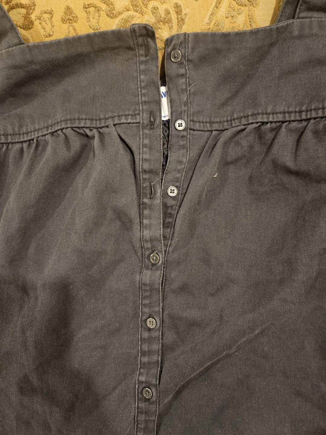 Old Navy Gray Button-Front Smocked Tank Top - Size L - photo 5