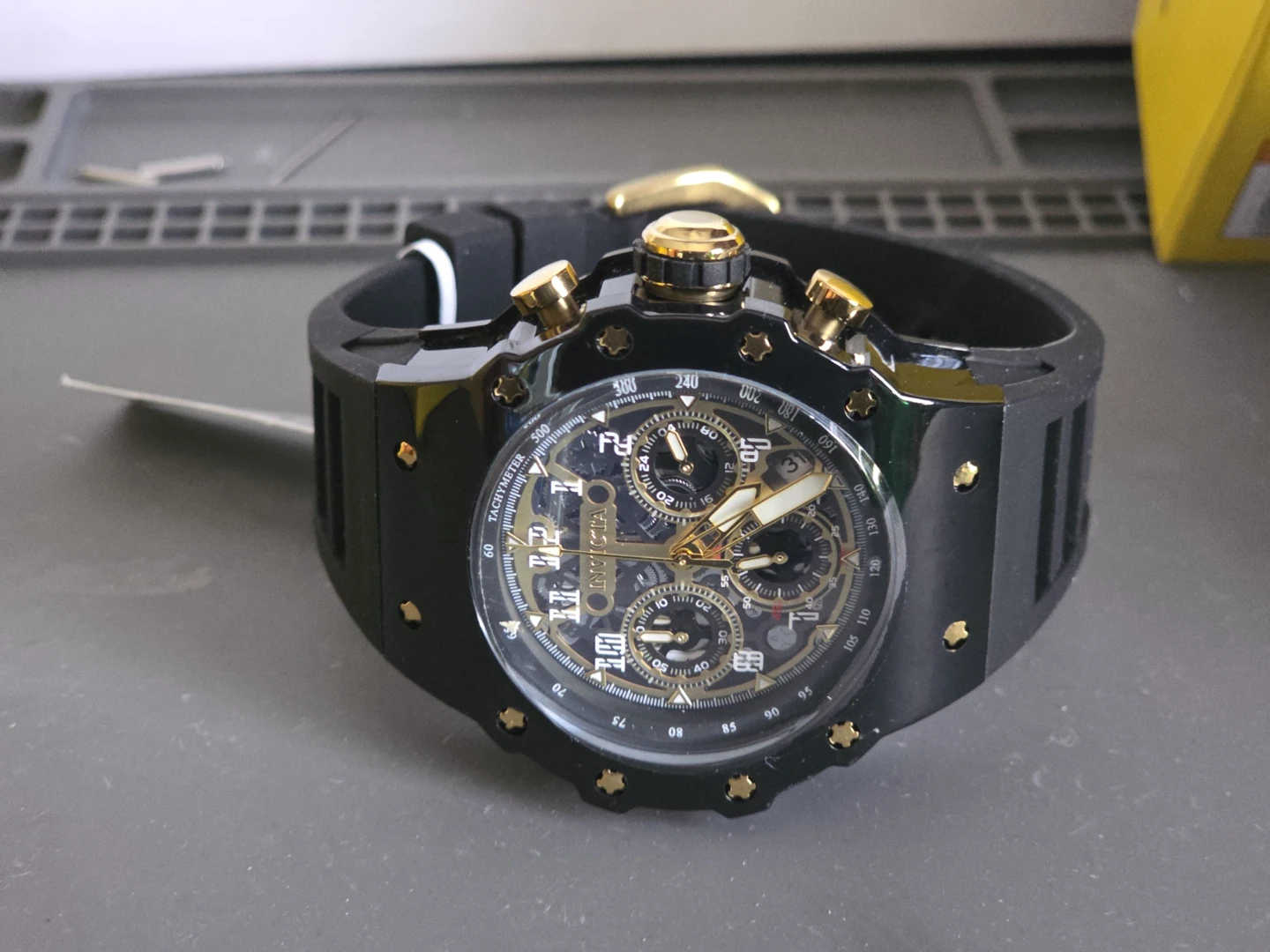 Invicta Racing Vaulthan 69650 Men's Quartz Watch 44mm Black Gold - photo 2