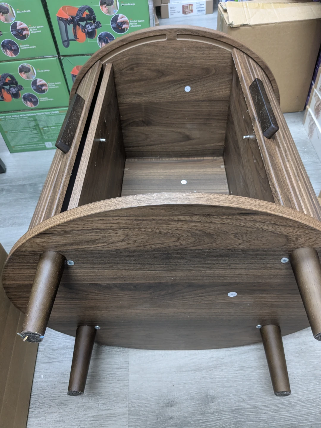LIKEMET Round Walnut End Side Night Table Brand New - photo 3