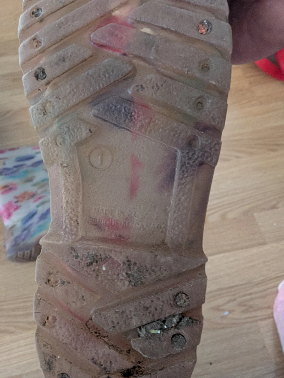 Kids Rain Boots Size 1 - photo 2