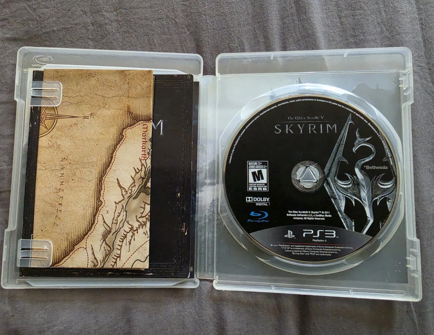 The Elder Scrolls V: Skyrim PS3 Game - photo 2