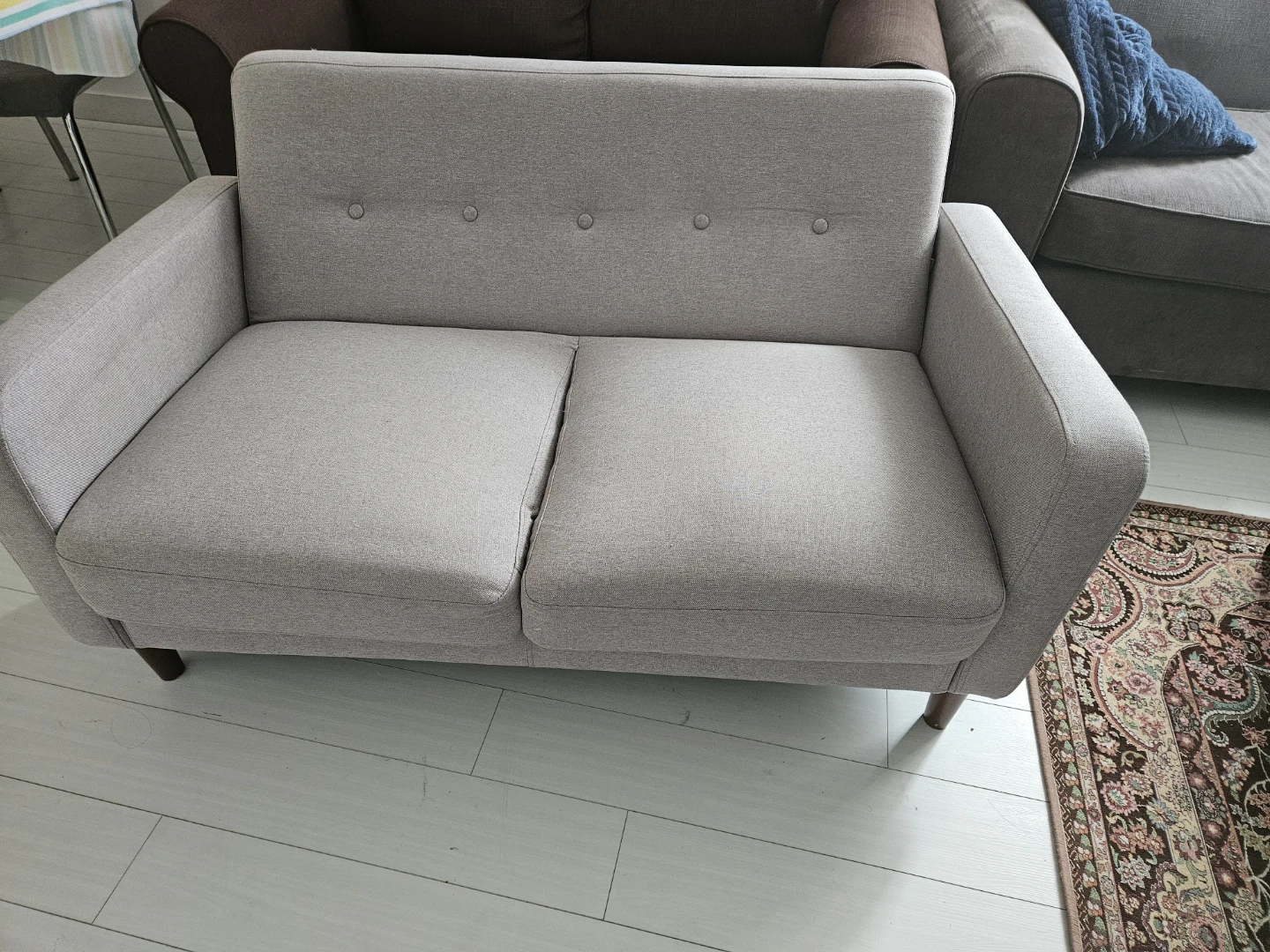 Light Grey 2-Seater Sofa
