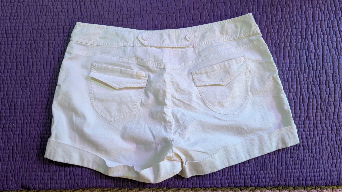 Joe Fresh white cotton shorts - photo 2