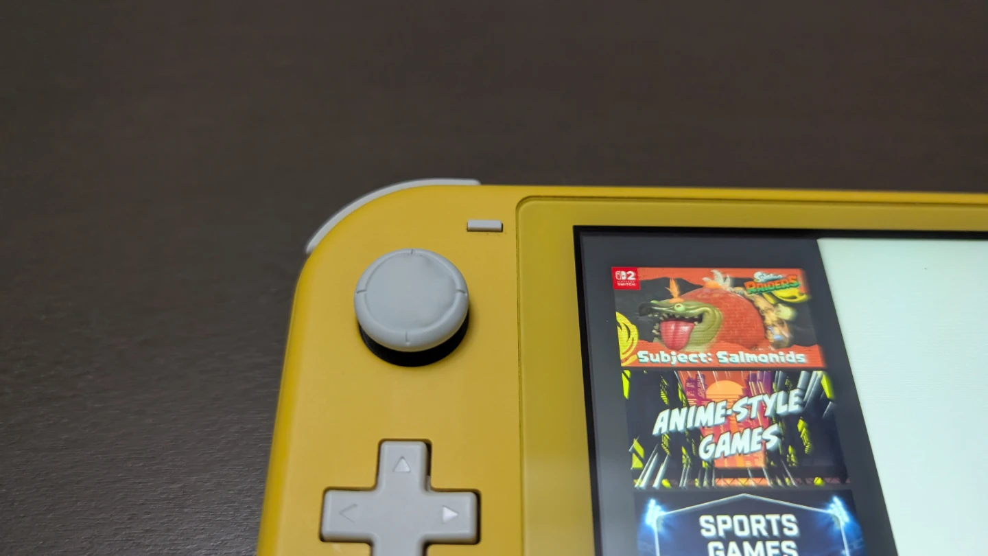 Nintendo Switch Lite Yellow - w/case and charger - photo 2