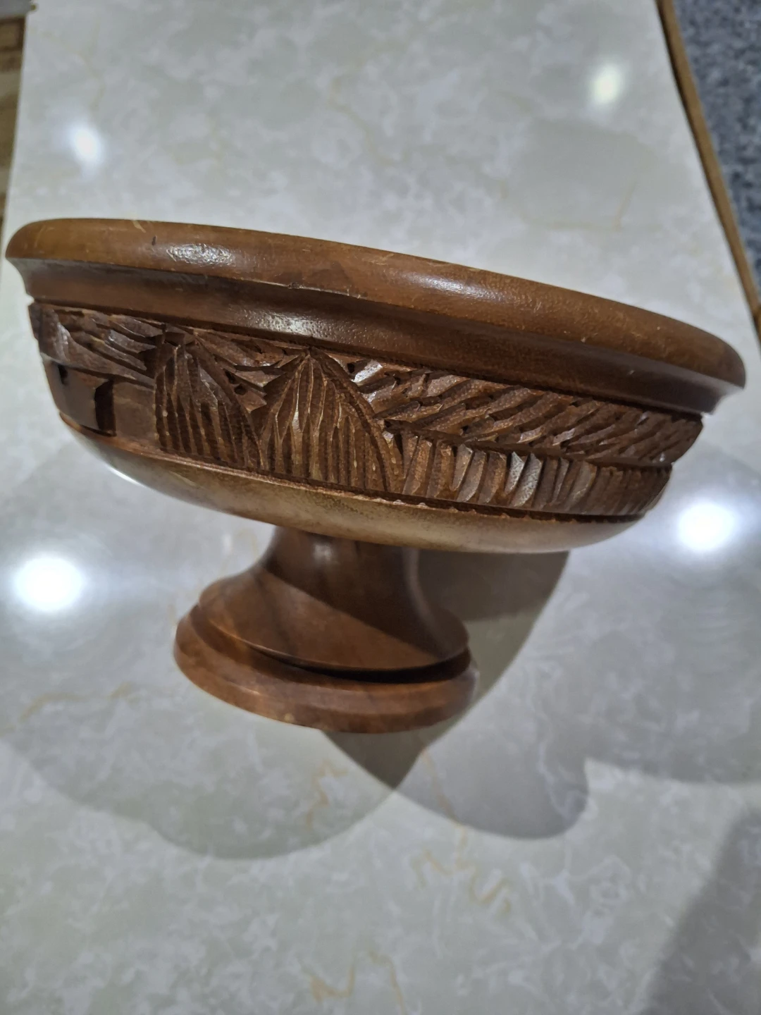 Carved Wooden Pedestal Fruit Bowl - photo 3