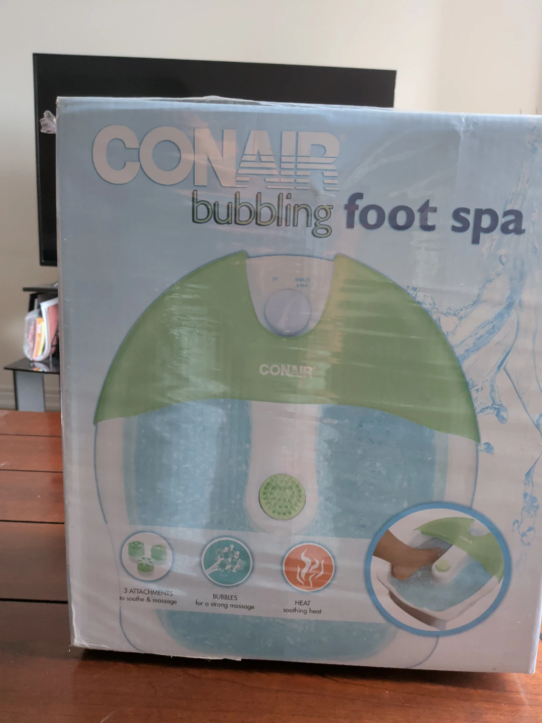 CONAIR Bubbling Foot Spa with Heat and 3 Attachments
