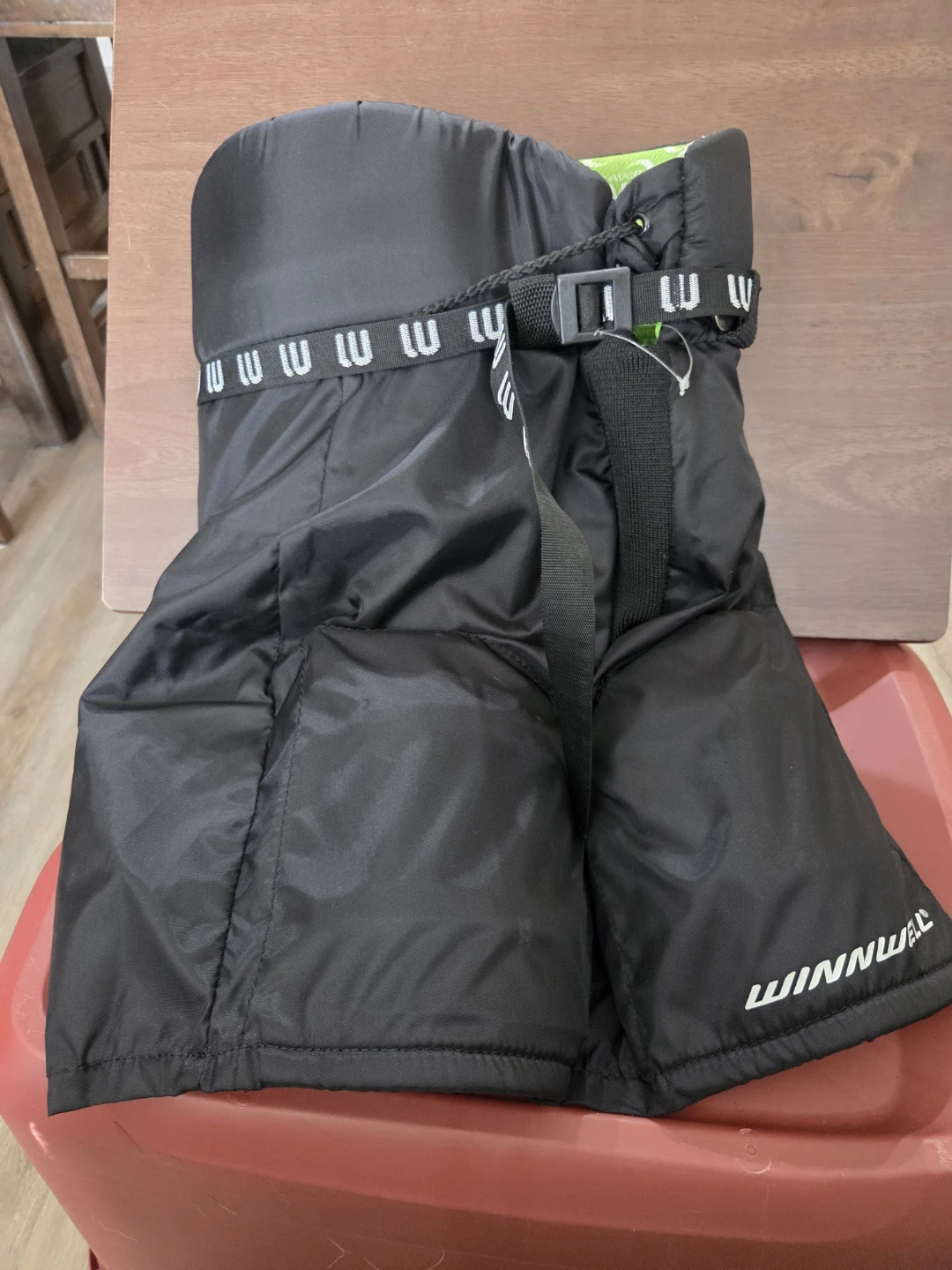 Winwell Hockey Gear Set - photo 3