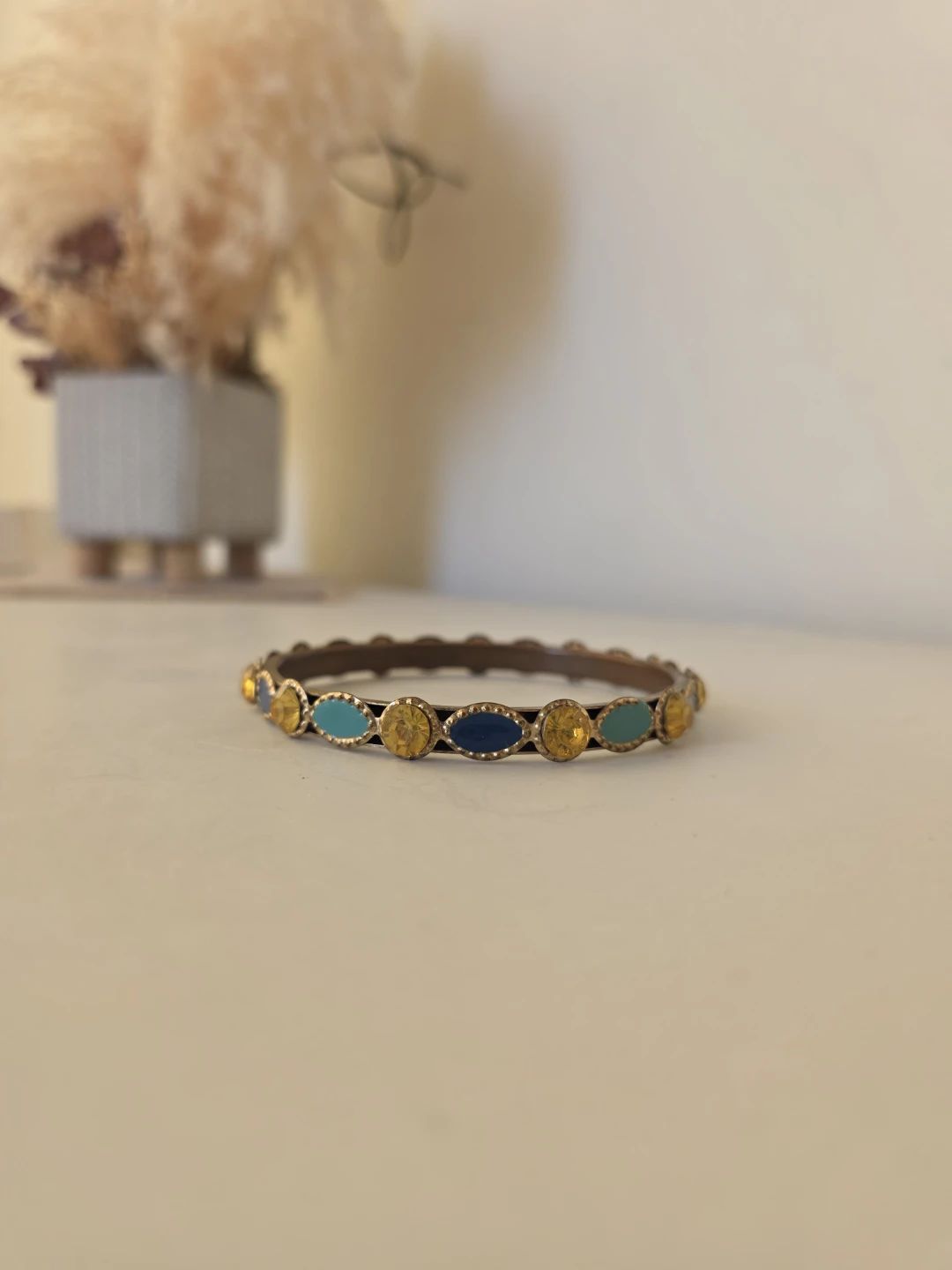 Metal bangle with enamel and crystal design - photo 4