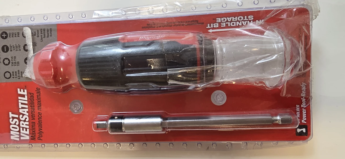Milwaukee 27-in-1 Multi-Bit Driver - photo 3
