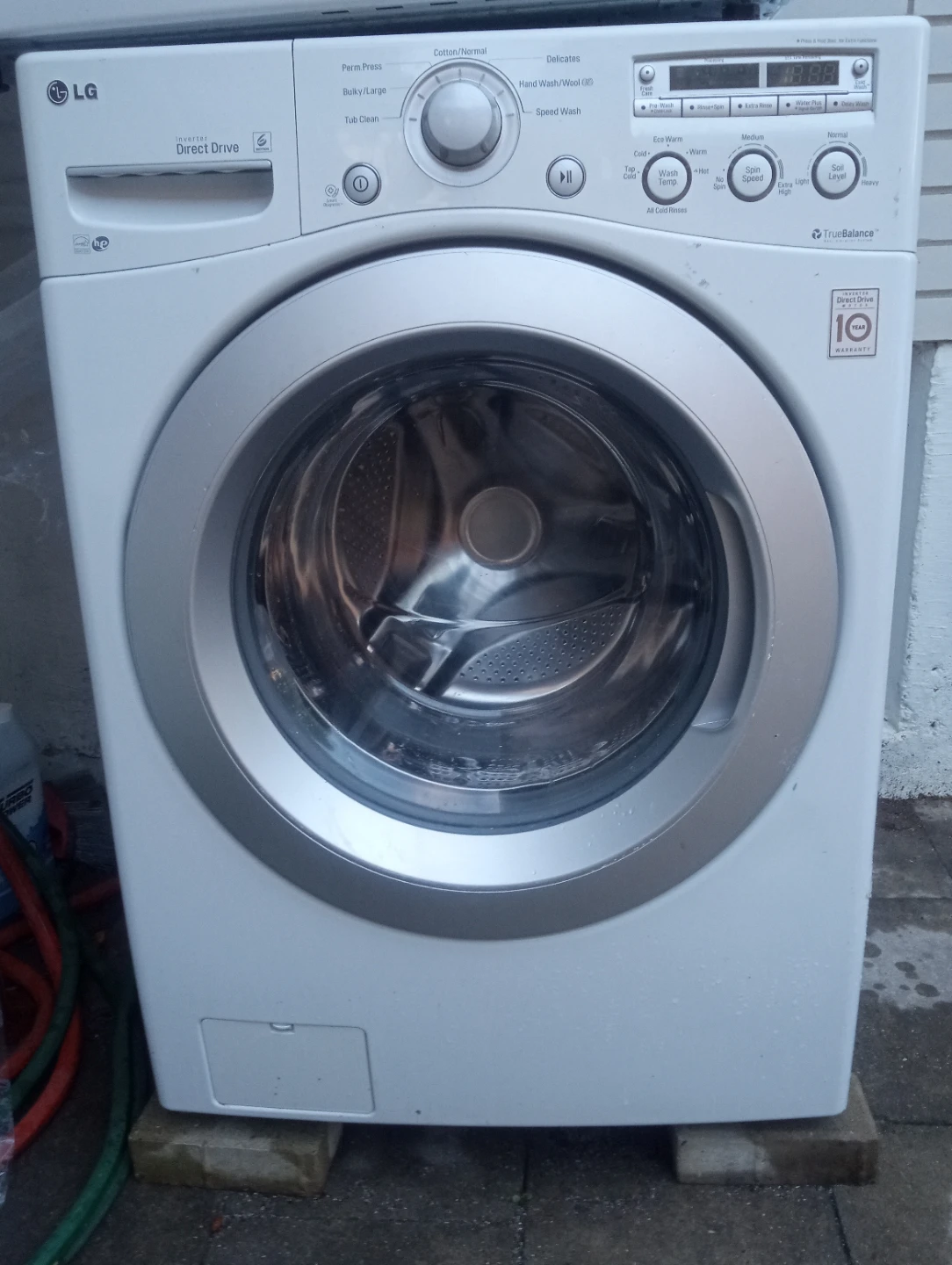 LG Front Load Washer and Dryer Set - photo 3