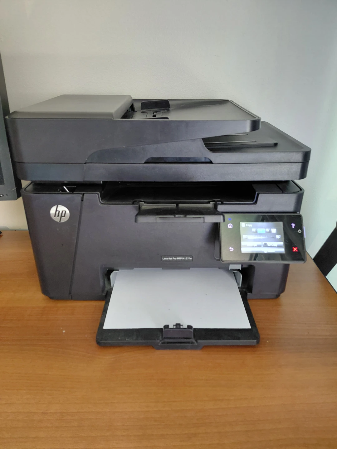 HP LaserJet Pro MFP M132fw Printer + toner gratis - photo 2
