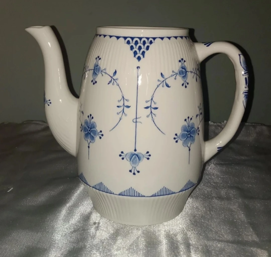 Unique Vintage Items - photo 3