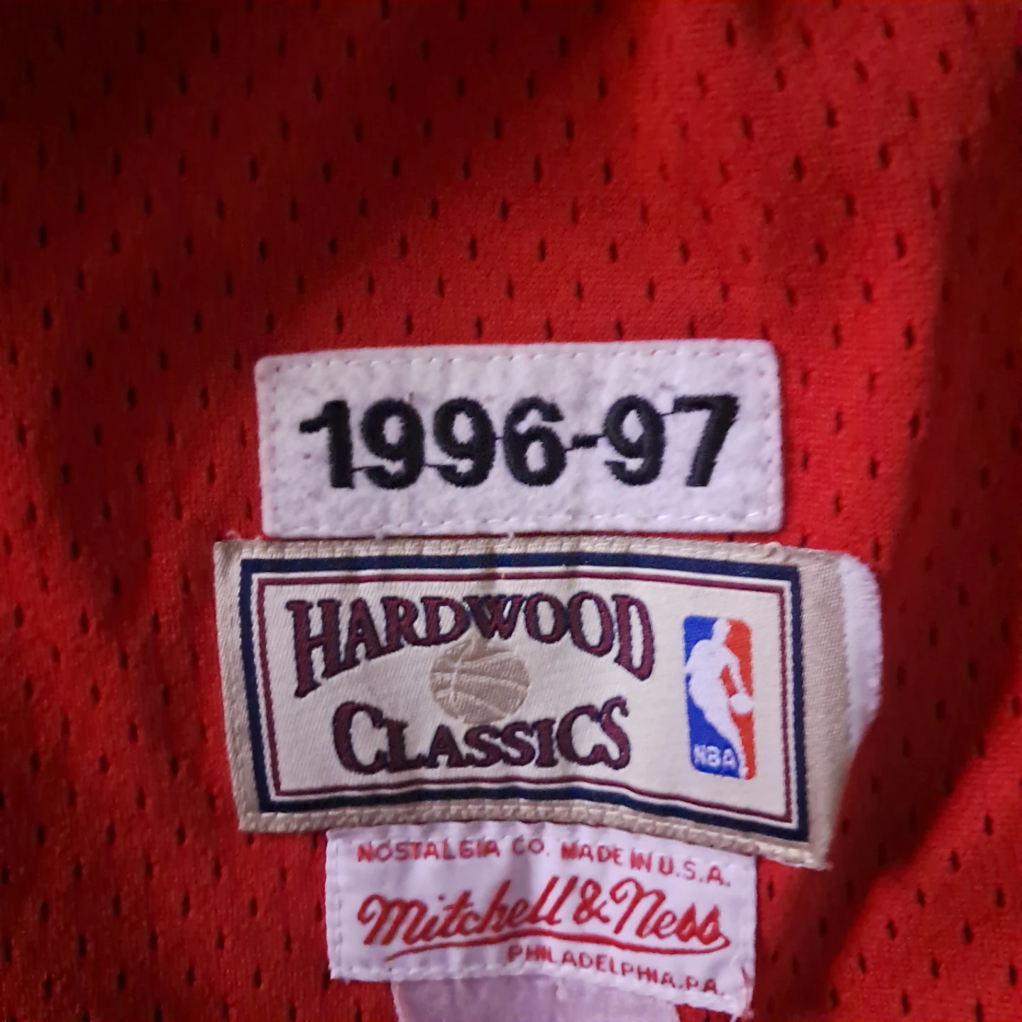 Mitchell & Ness Philadelphia 76ers Iverson #3 Jersey - photo 3