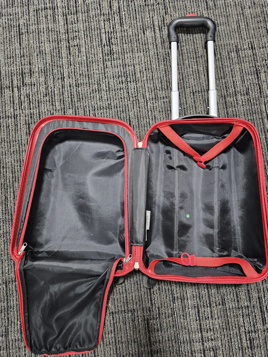 Ful Star Wars Stormtrooper 21" Hardside Spinner Luggage - photo 4