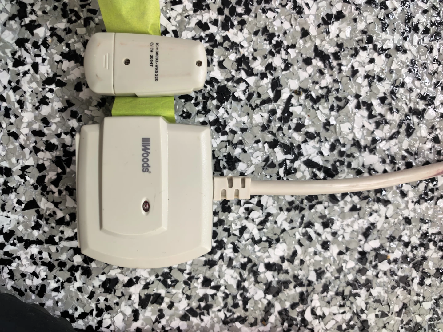 Woods Surge Protector Power Strip - photo 2