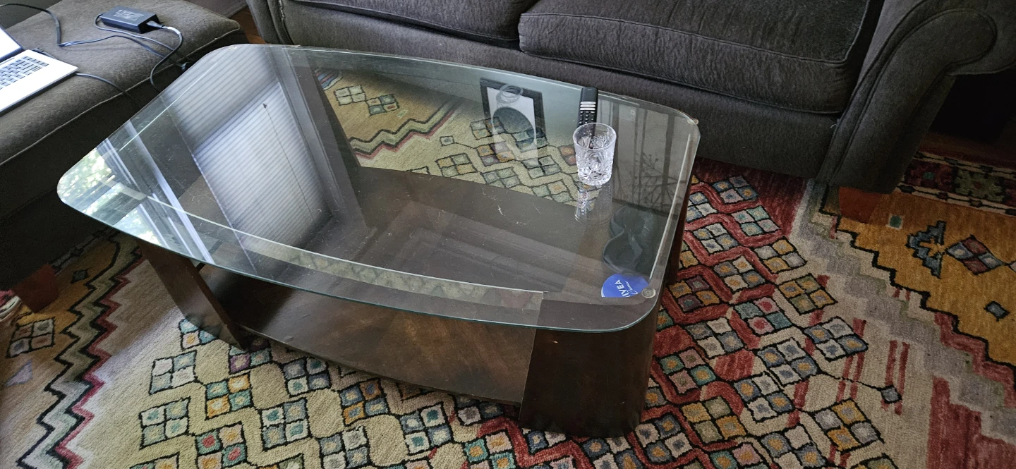 Couches, coffee tables, and drawers - photo 5