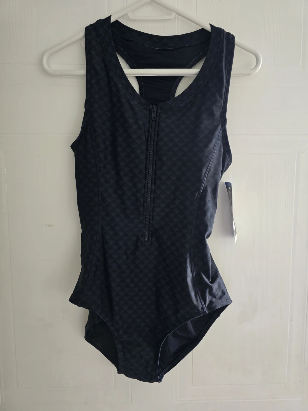 Roots Women's Swimsuit Size 10 - photo 2