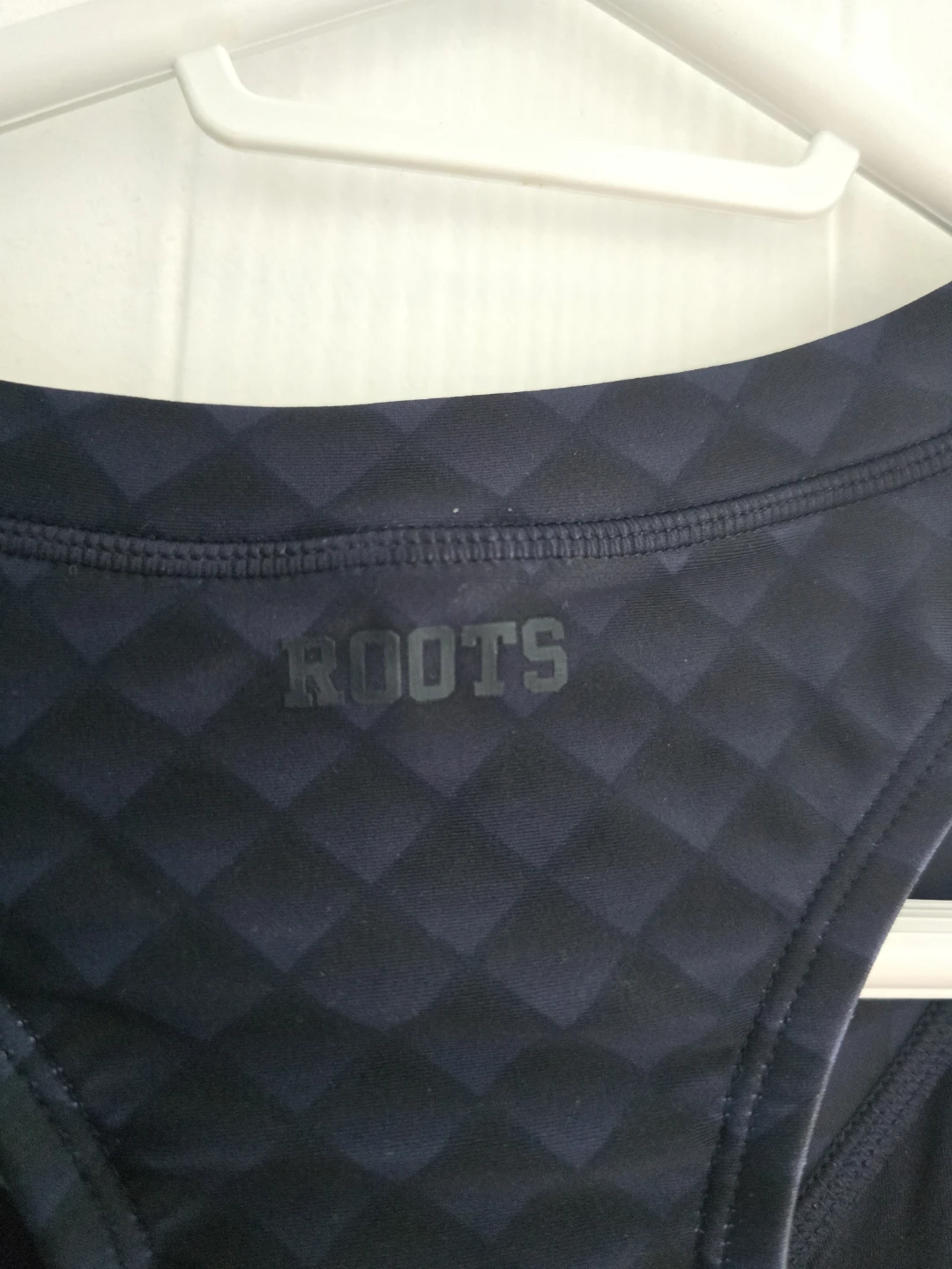 Roots Women's Swimsuit Size 10 - photo 5