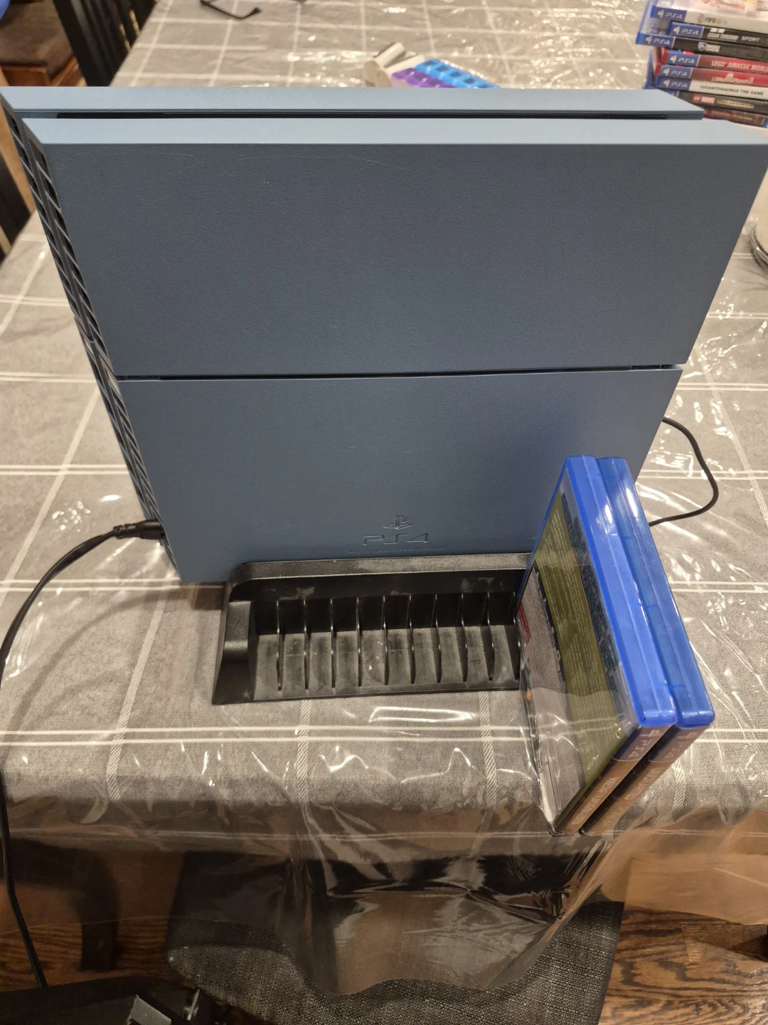 Limited edition UNCHARTED PS4 500 GB in excellent condition. - photo 4