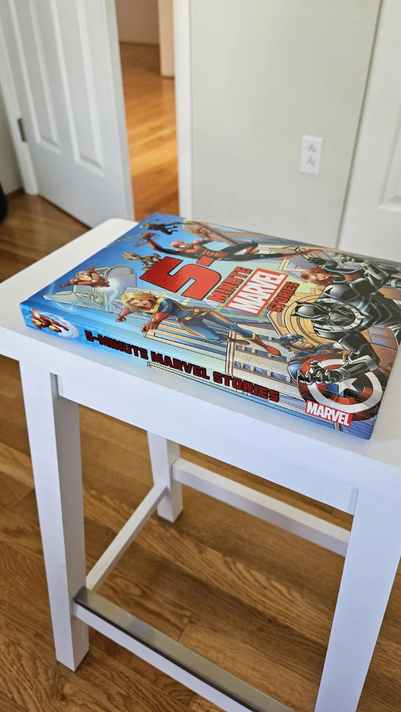 5-Minute Marvel Stories Book - photo 2