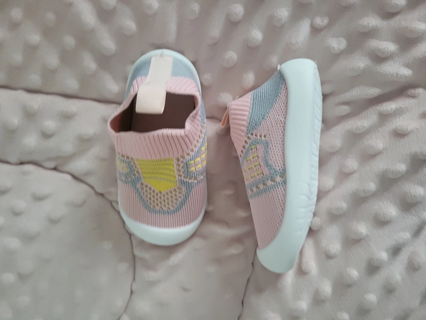Chaussures sport  pour bébé – Rose multicolore – 12 à 24 mois
