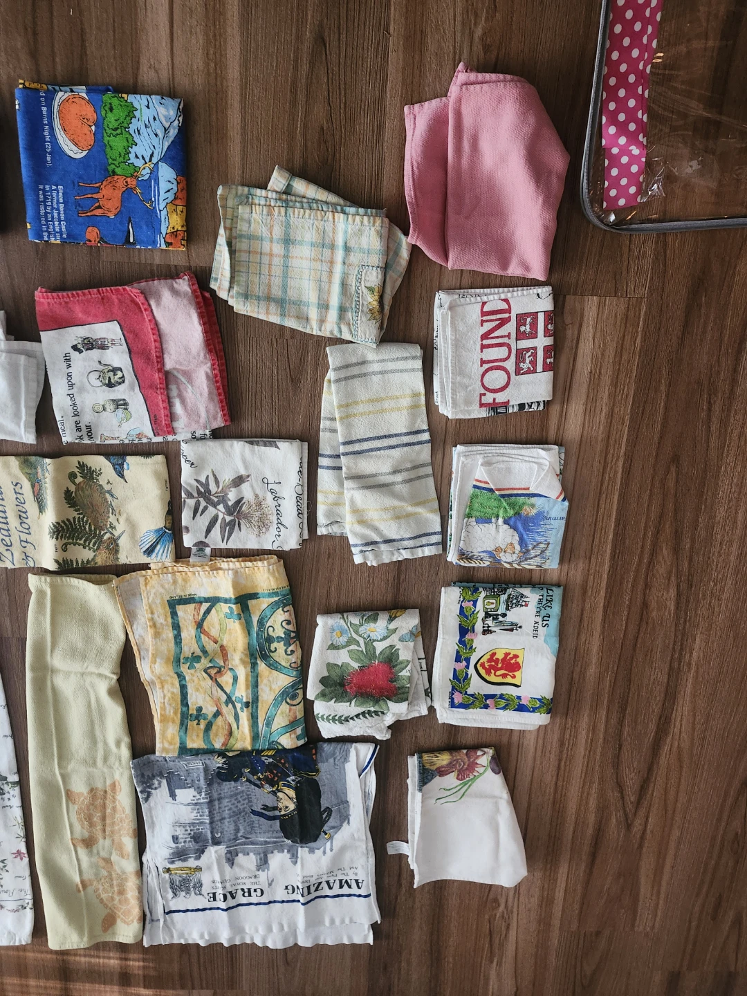 Assorted Decorative Tea Towels - photo 2