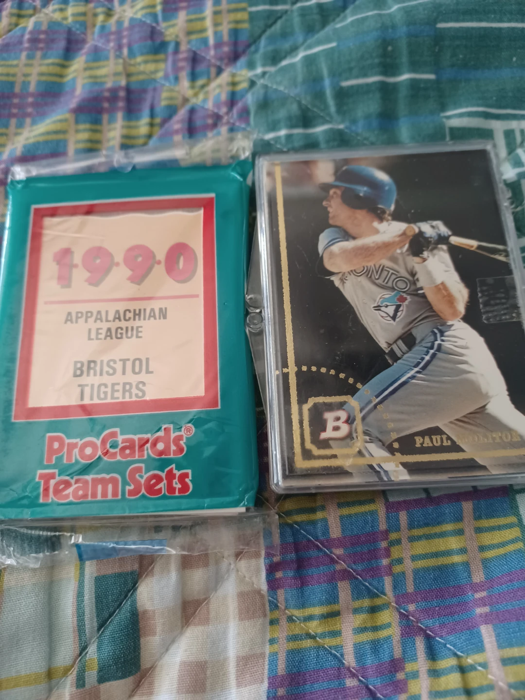 baseball cards of the Blue Jays  all 100.00 - photo 5