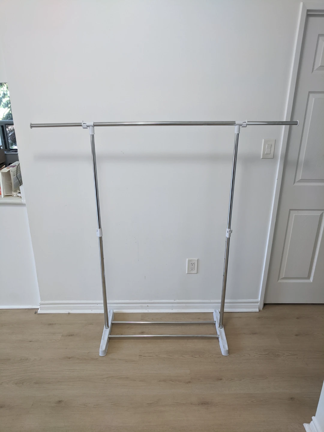 Adjustable Clothes Rack - photo 3