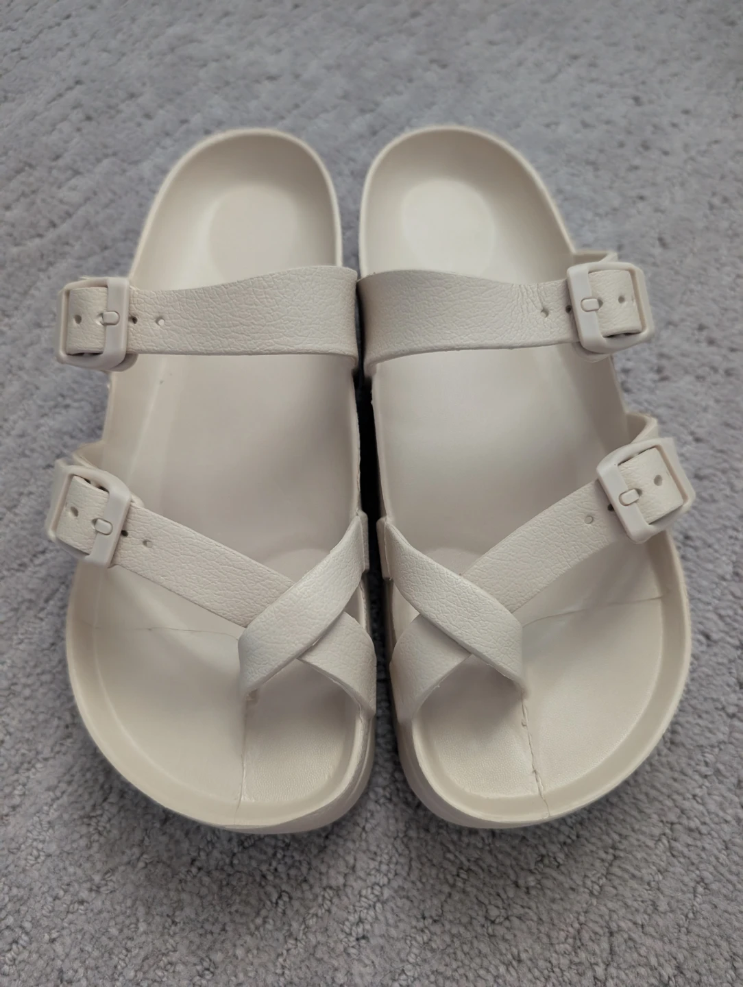 Cream coloured sandals size 36