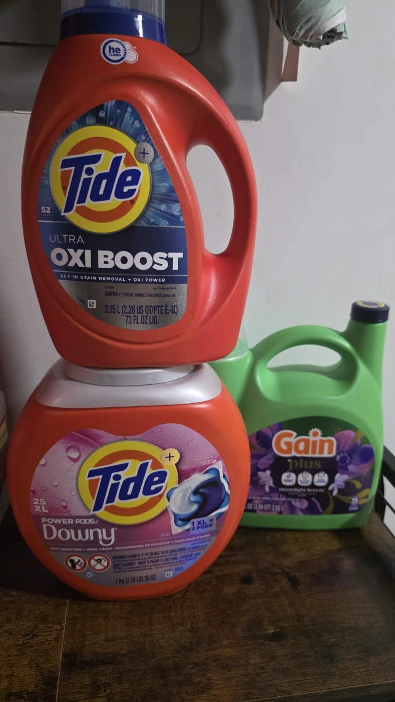 Tide Oxi Boost & Gain Moonlight Breeze Laundry Detergent Bundle