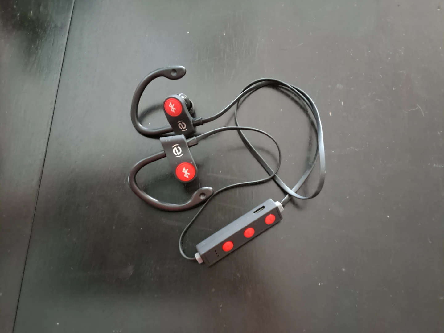 Bluetooth Sports Connected Earbuds - photo 2