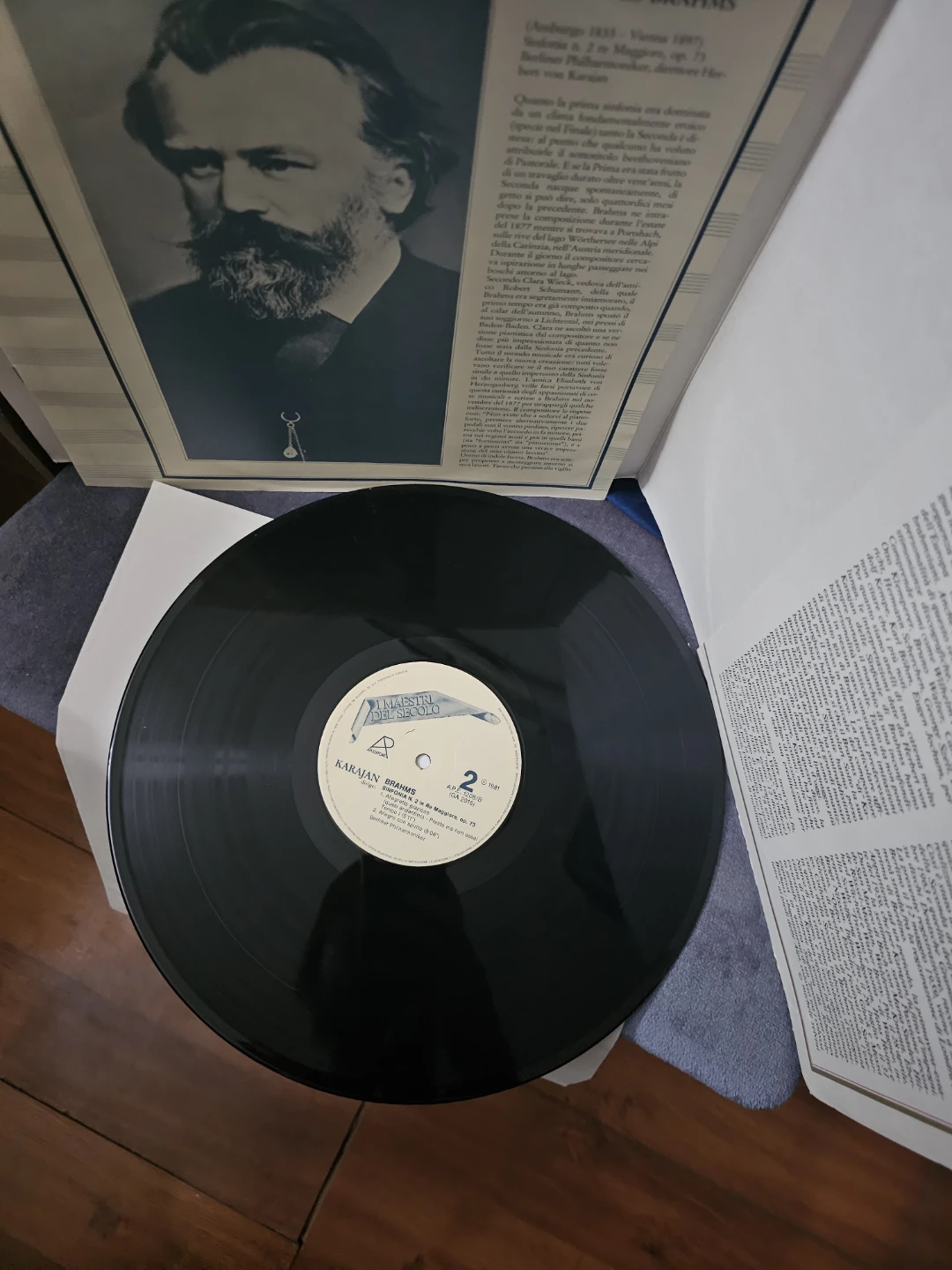 Herbert von Karajan Brahms Symphony No. 2 Vinyl Record - photo 4