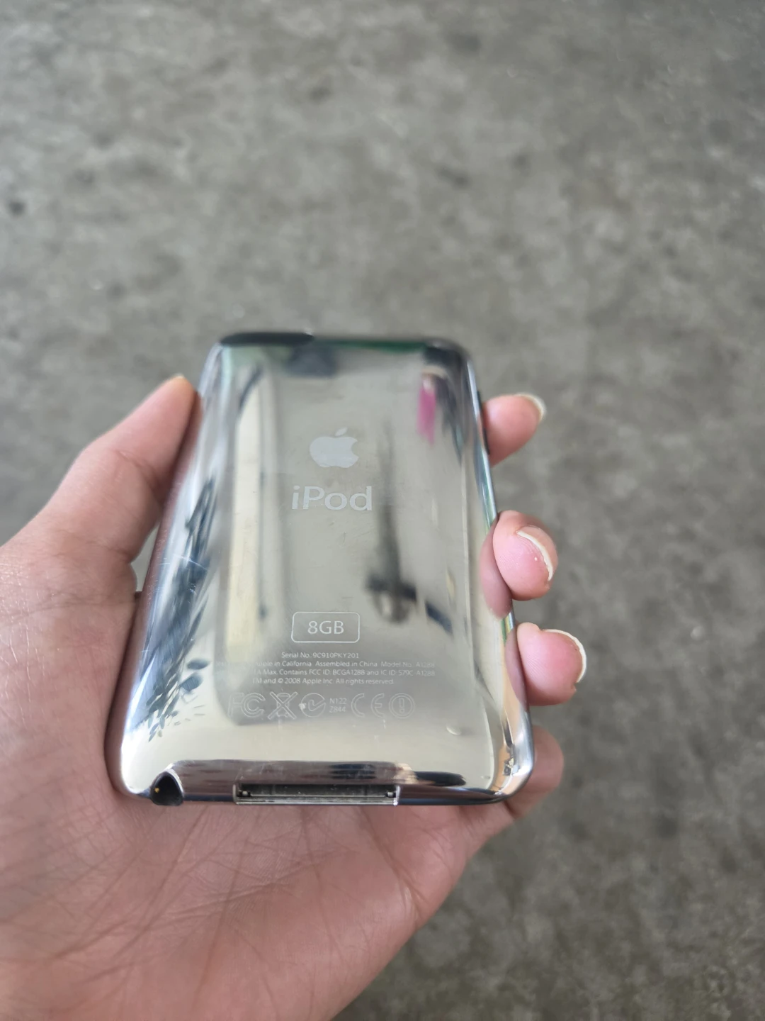 Apple iPod Touch 8GB - photo 5