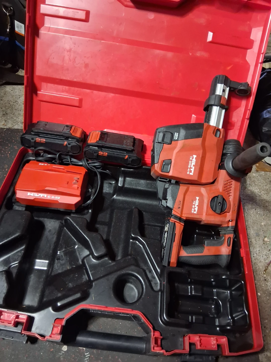 Hilti TE 6-A22 Cordless Rotary Hammer Drill Kit - photo 2