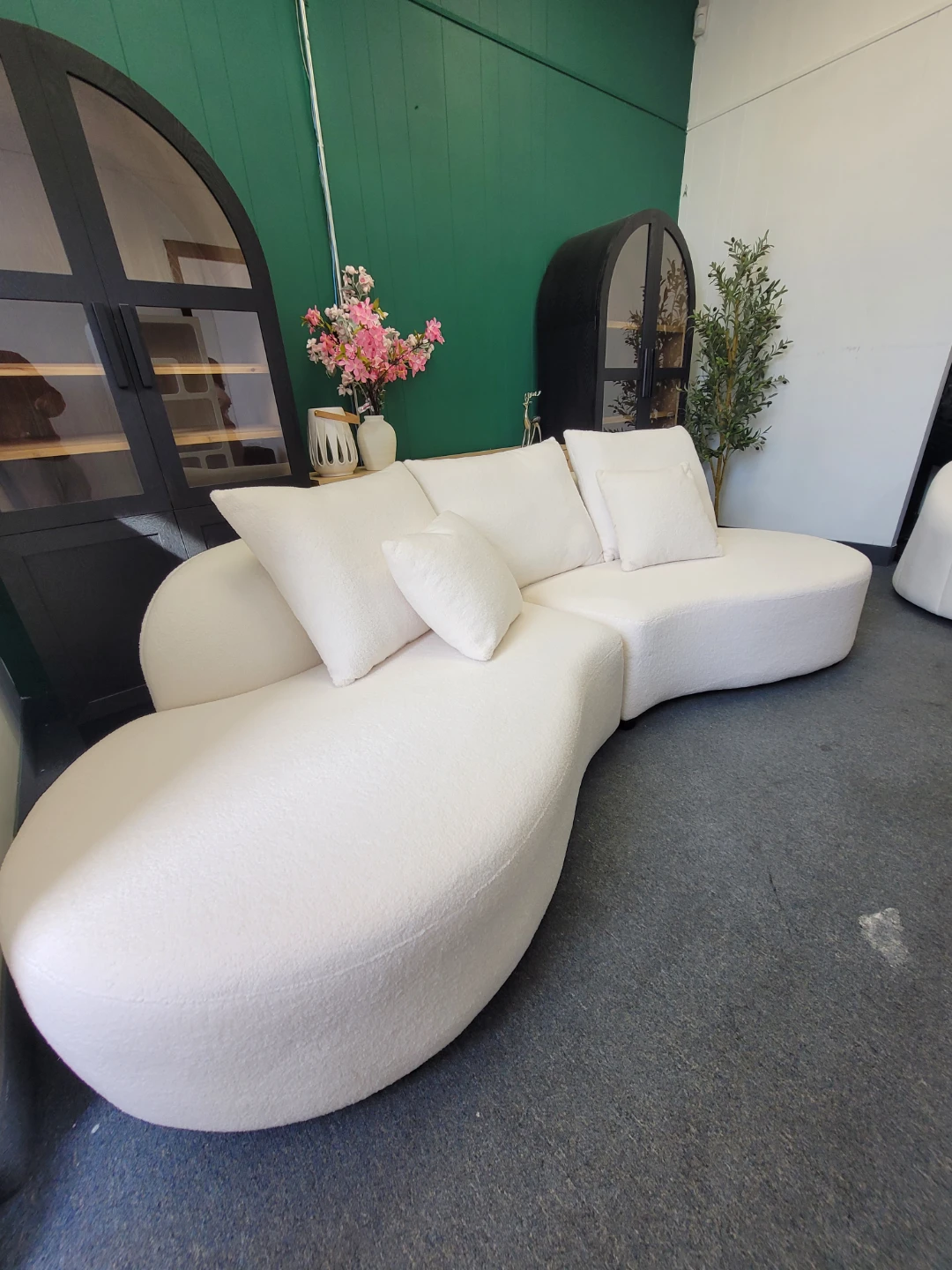Curved Boucle Sofa warehouse sale - photo 2