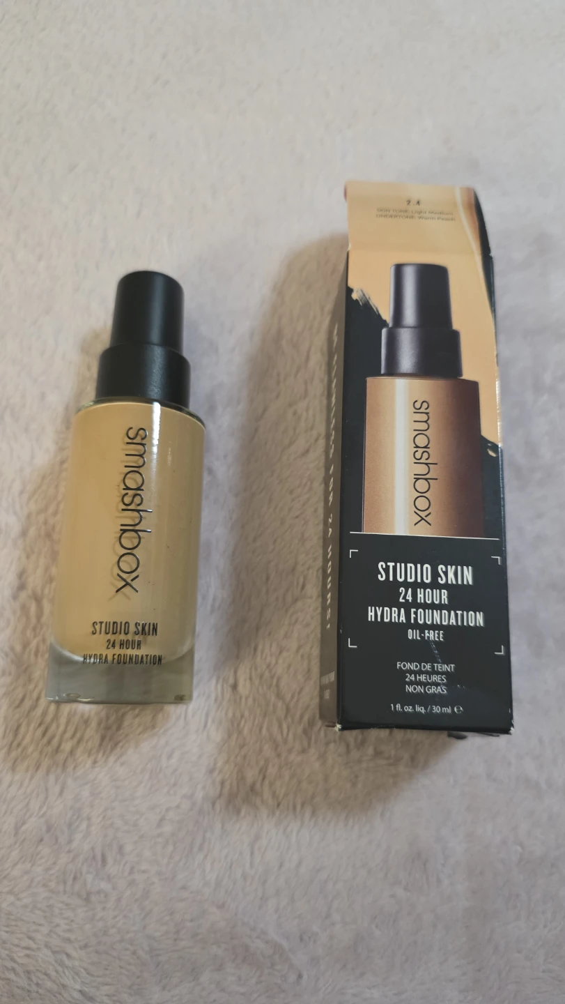 Smashbox Studio Skin 24 Hour Hydra Foundation 2.4 Light Medium